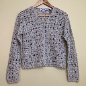 Q & A | Vintage Crochet Open Knit Scalloped One Button Long Sleeve Cardigan M